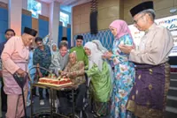 A second act for media veterans