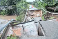 136 stranded due to collapsed bridge