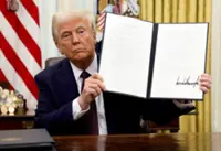 Dinner with the president: Trump meme coin surges on offer to top buyers