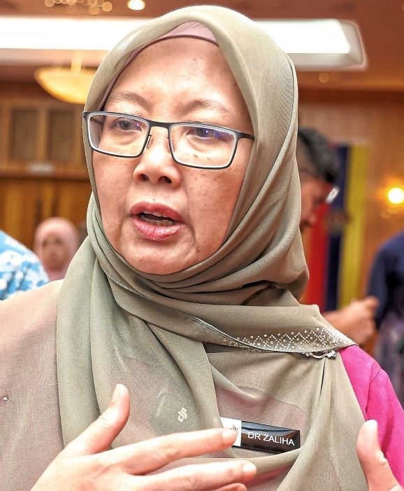 Dr Zaliha says everyone must play a role in preserving the city’s walkability.