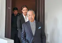Court lets Muhyiddin visit family