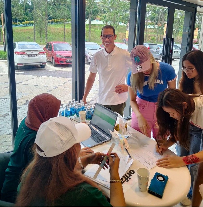 Pol (centre) during the Avaland health screening event — promoting wellness and community care.