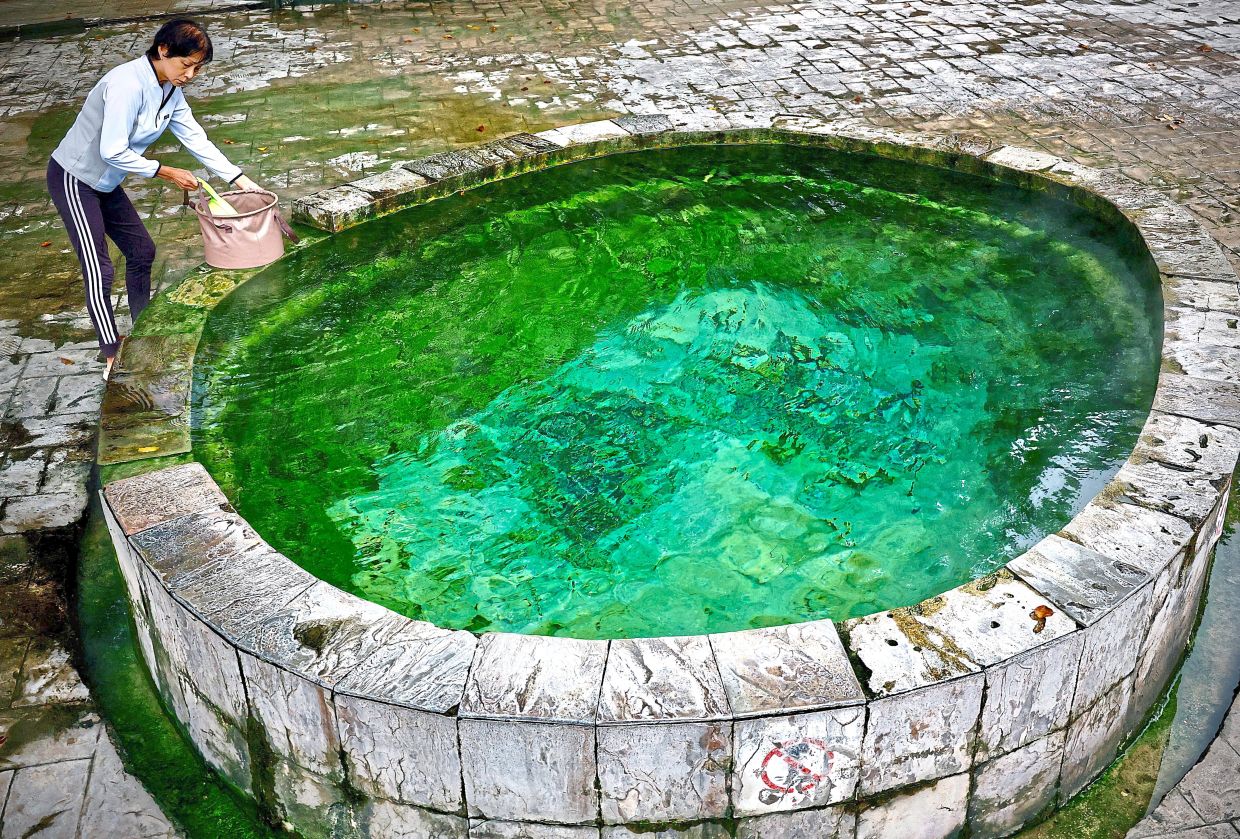 The best time to visit Selayang Hot Spring is from February to October.