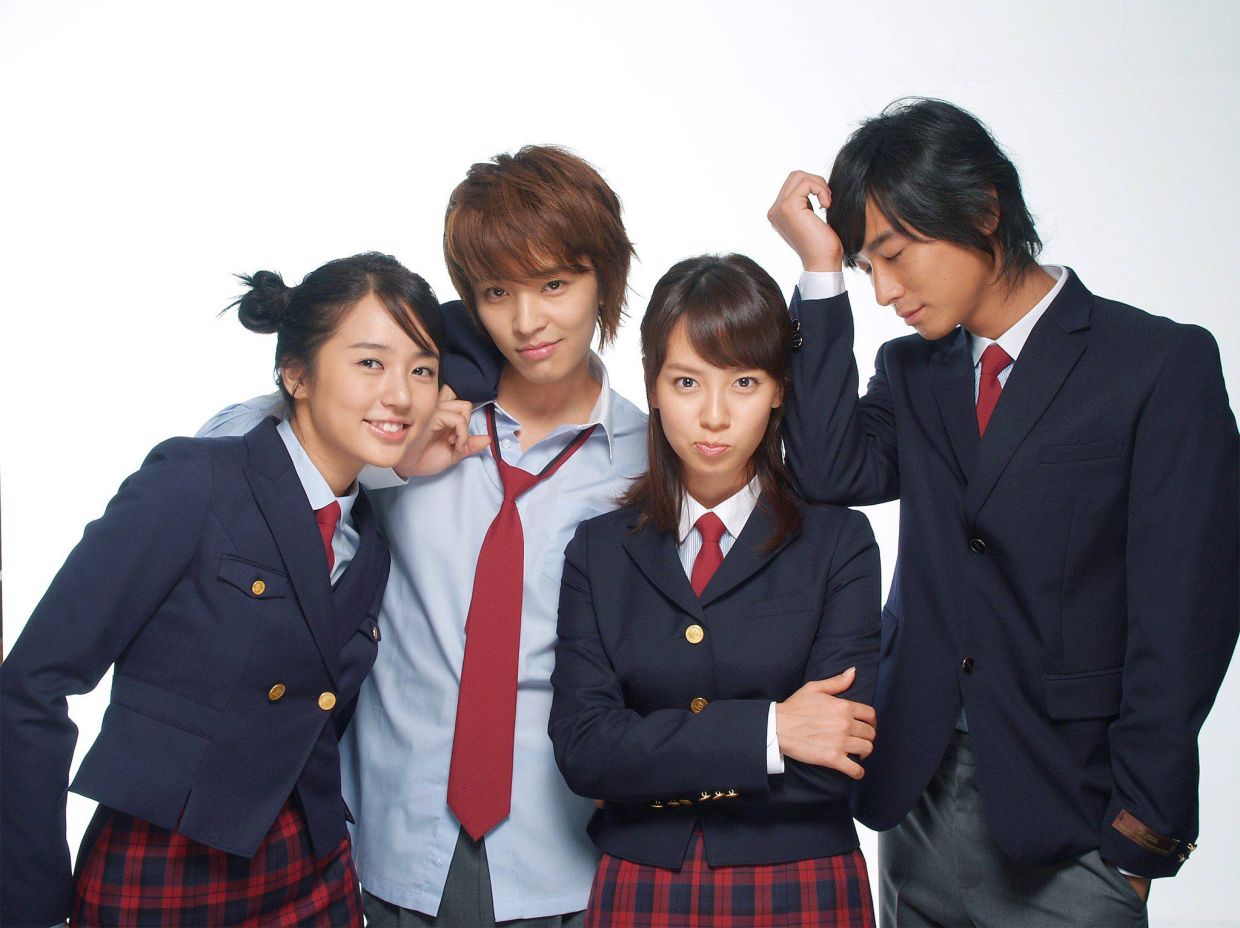K-drama 'Princess Hours' featuring Yoon Eun-hye, Kim Jung-hoon, Song Ji-hyo and Ju Ji-hoon. 