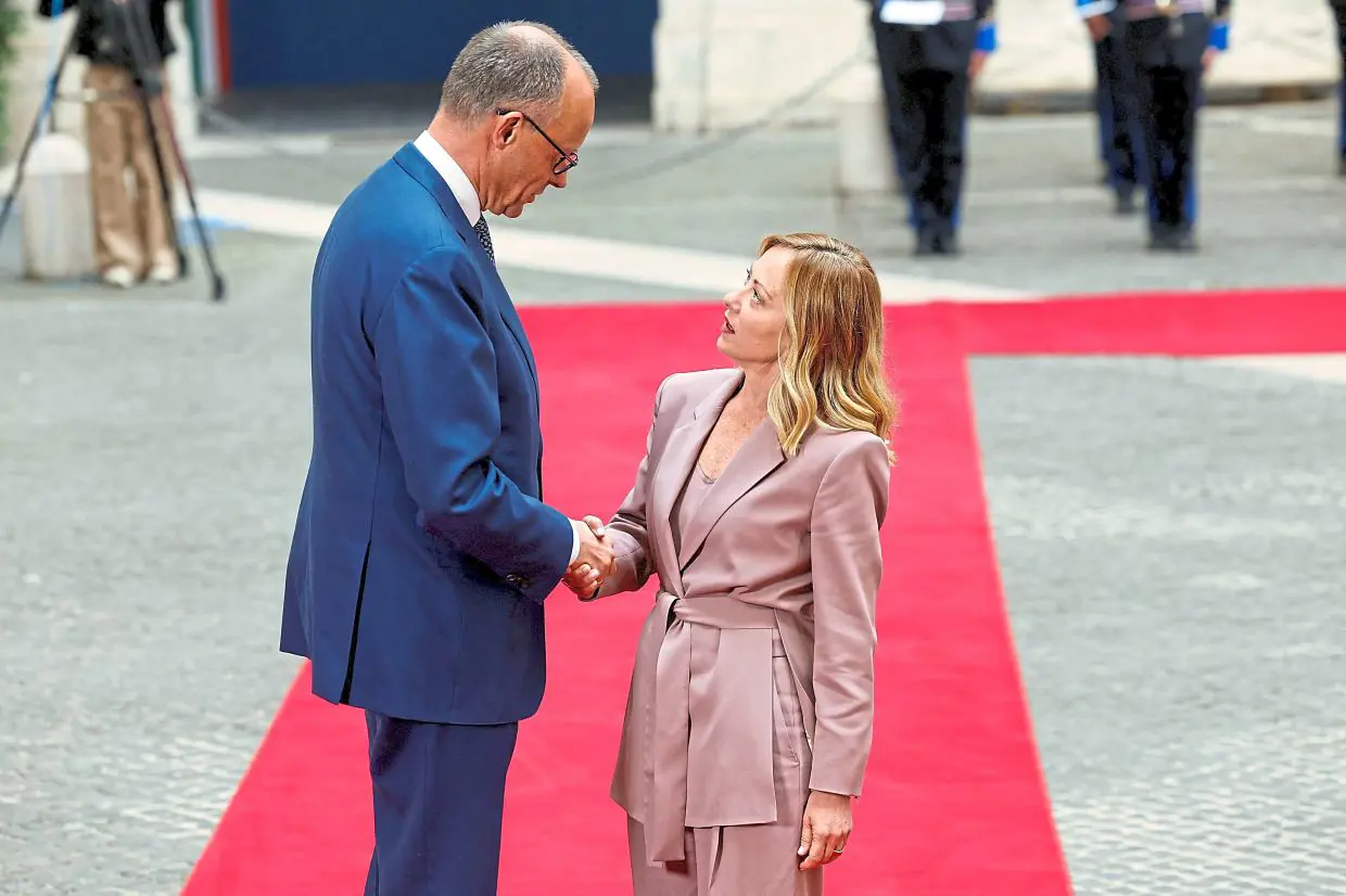 Bộ trưởng Ngoại giao Ý Meloni cảnh báo EU về những rủi ro từ các chính sách xanh | The Star