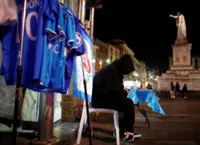 Soccer-Police seize rogue Napoli merchandise ahead of title decider