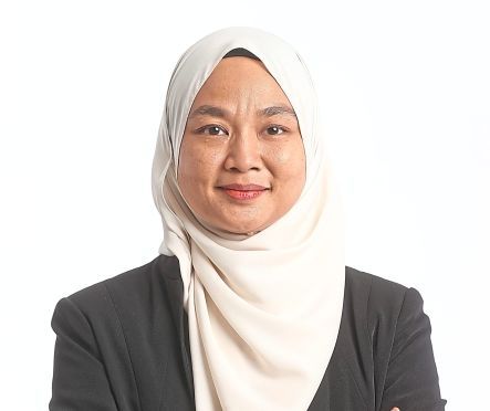 Dr Nur Amani