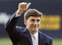 Soccer-Gavi, Isco back in Spain squad for Nations League semi v France