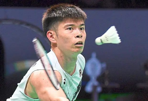 Badminton: Jun Hao stuns former Asian champion Jonatan at Singapore Open