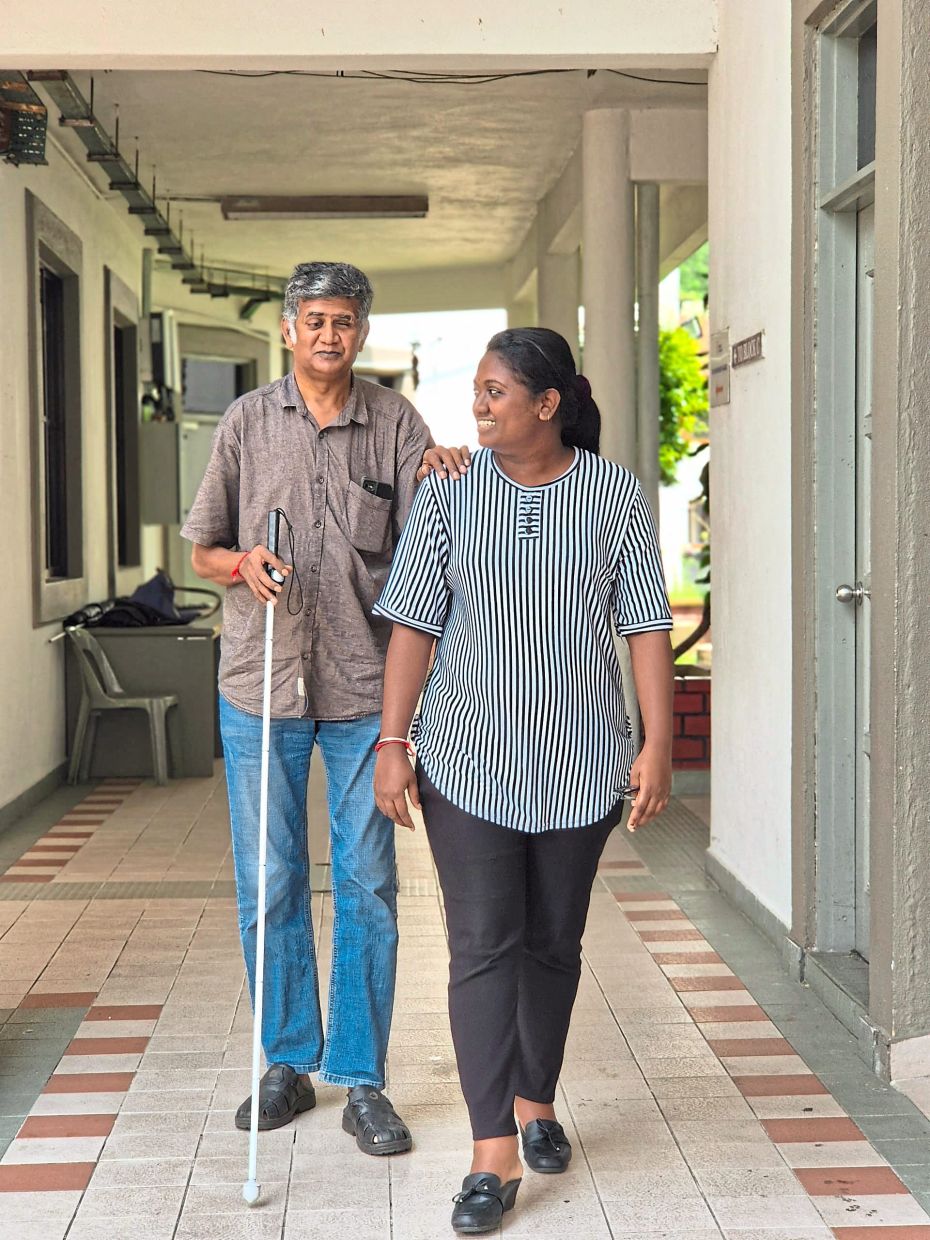 A pillar of support, Devayani (right) assists her father with his work, from painting stools to handling logistics. 