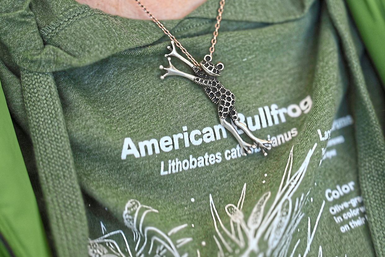 Fass' frog pendant is special and pretty, too. 