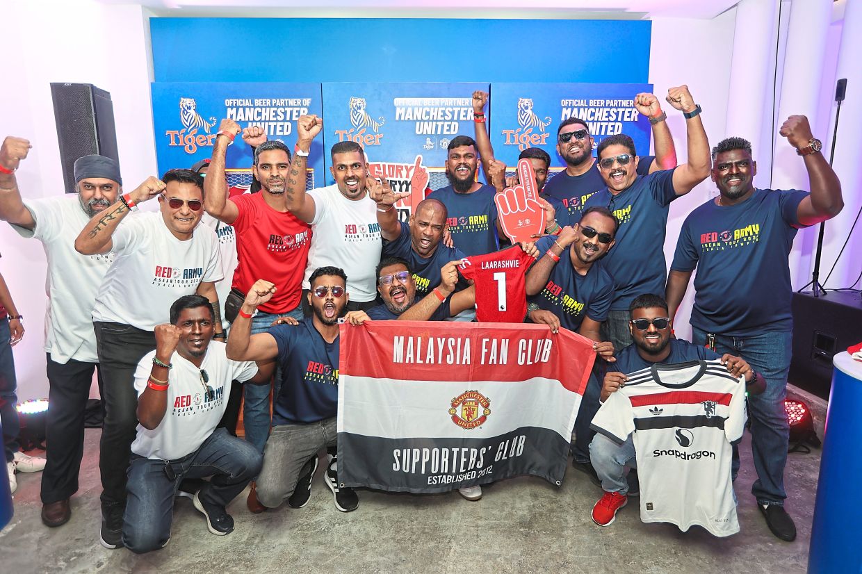 A supporter says the event proves that distance is no barrier to Manchester United fans.