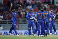 Cricket-Mumbai eliminate Gujarat to keep alive IPL final hopes
