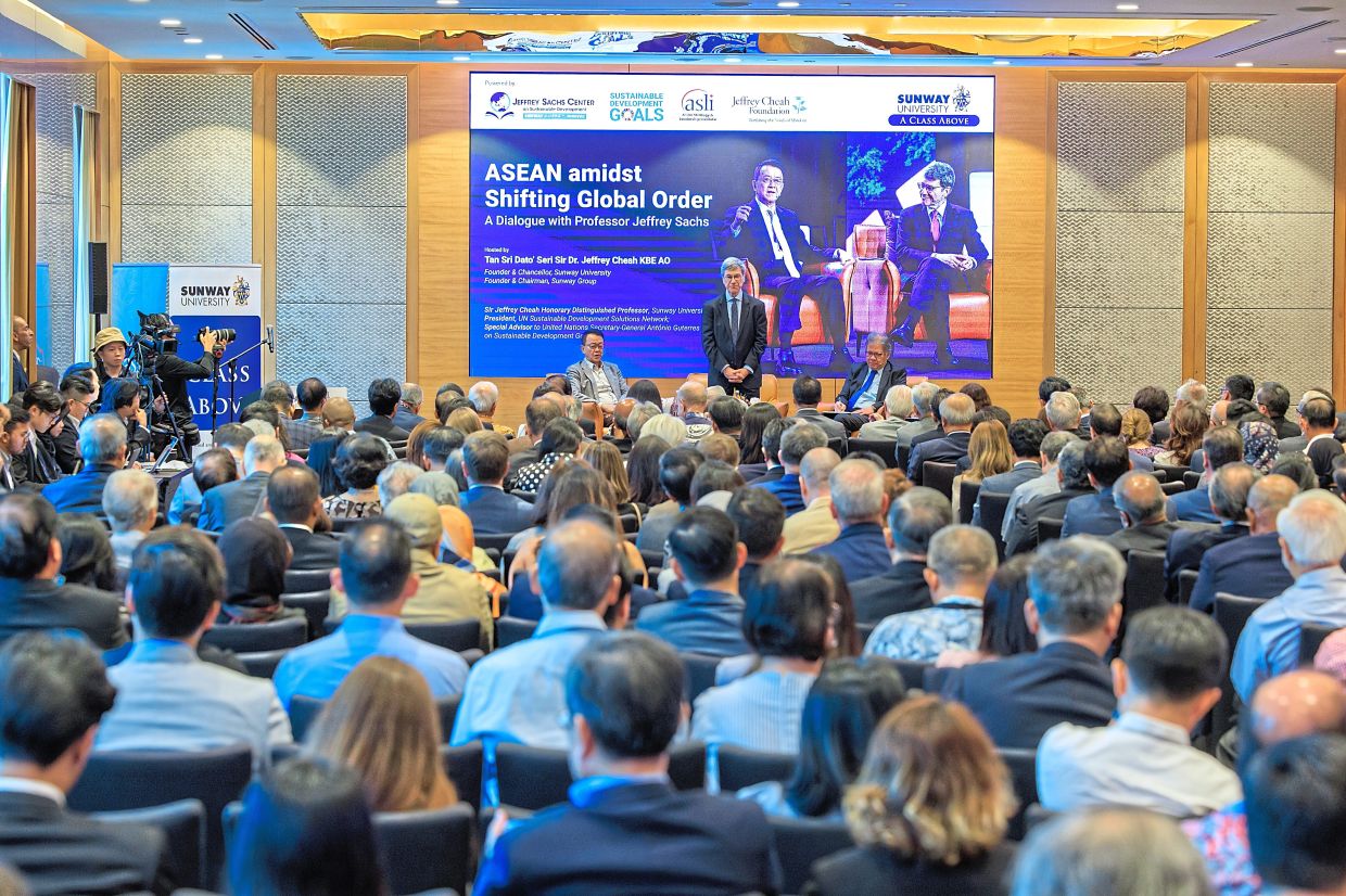 The dialogue was attended by ambassadors, high commissioners, senior bankers, corporate leaders as well as political and government leaders such as Housing and Local Government Minister Nga Kor Ming and Subang Jaya state assembly person Michelle Ng.