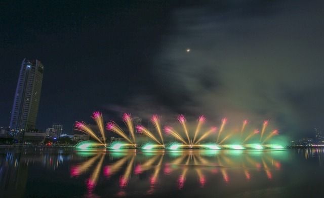 The Danang team's performance at the opening ceremony of the Danang International Fireworks Festival (DIFF) 2025. - Photo courtesy of DIFF