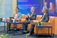 Between the eagle and the dragon