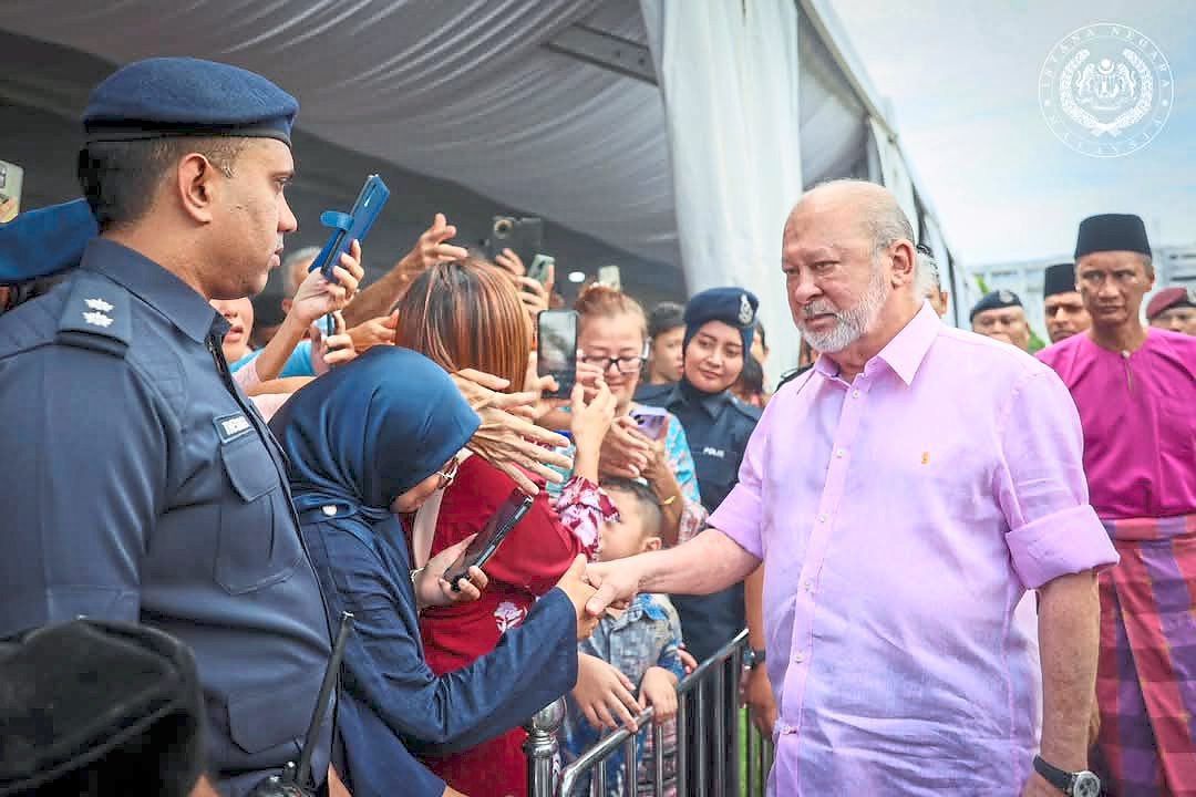 Sultan Ibrahim greeting people during the Istana Johor Hari Raya Aidilfitri open house held at Istana Besar in Johor Baru in April this year. Despite the hot and humid weather, thousands of people attended the event.