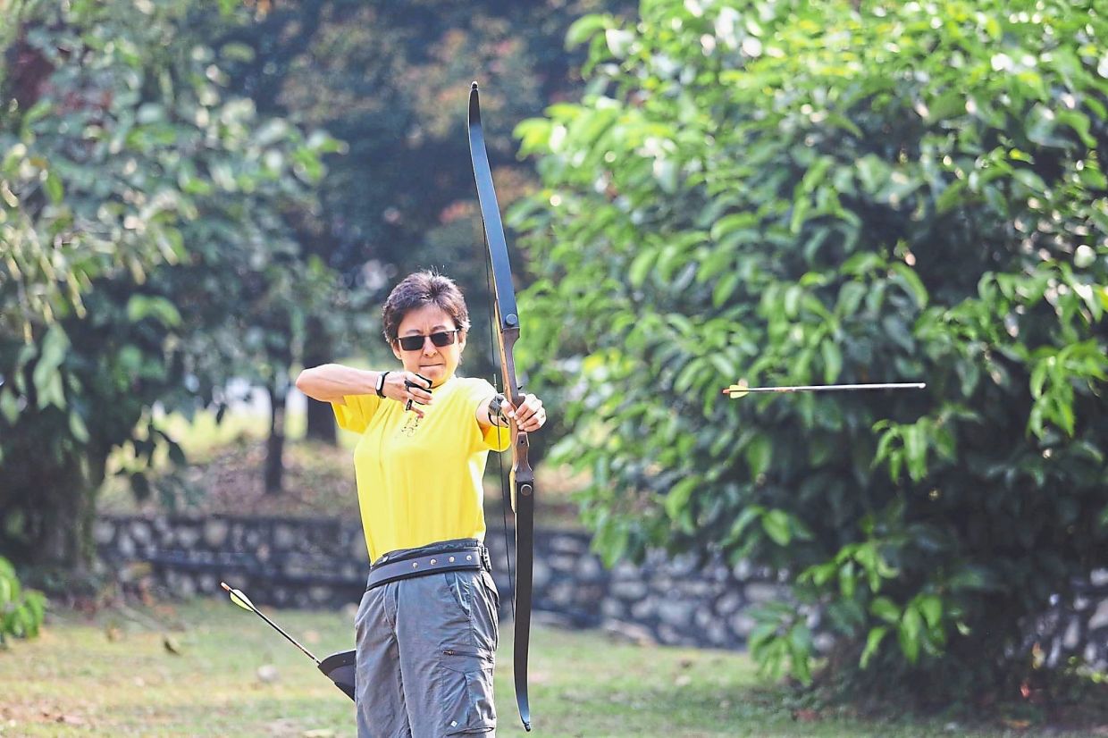 The bow forgotten by time: The soulful simplicity of the wooden recurve ...