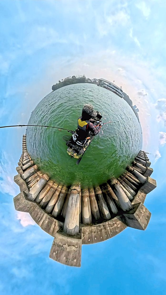 Using a 360-degree camera attached to his kayak, Hor gets photo angles like this by the wavebreaker near PD Waterfront.