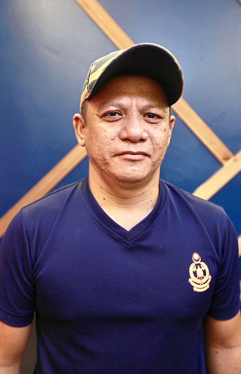Mohd Azhar says complaints to the authorities about the illegal dumpsite have not been acted on.