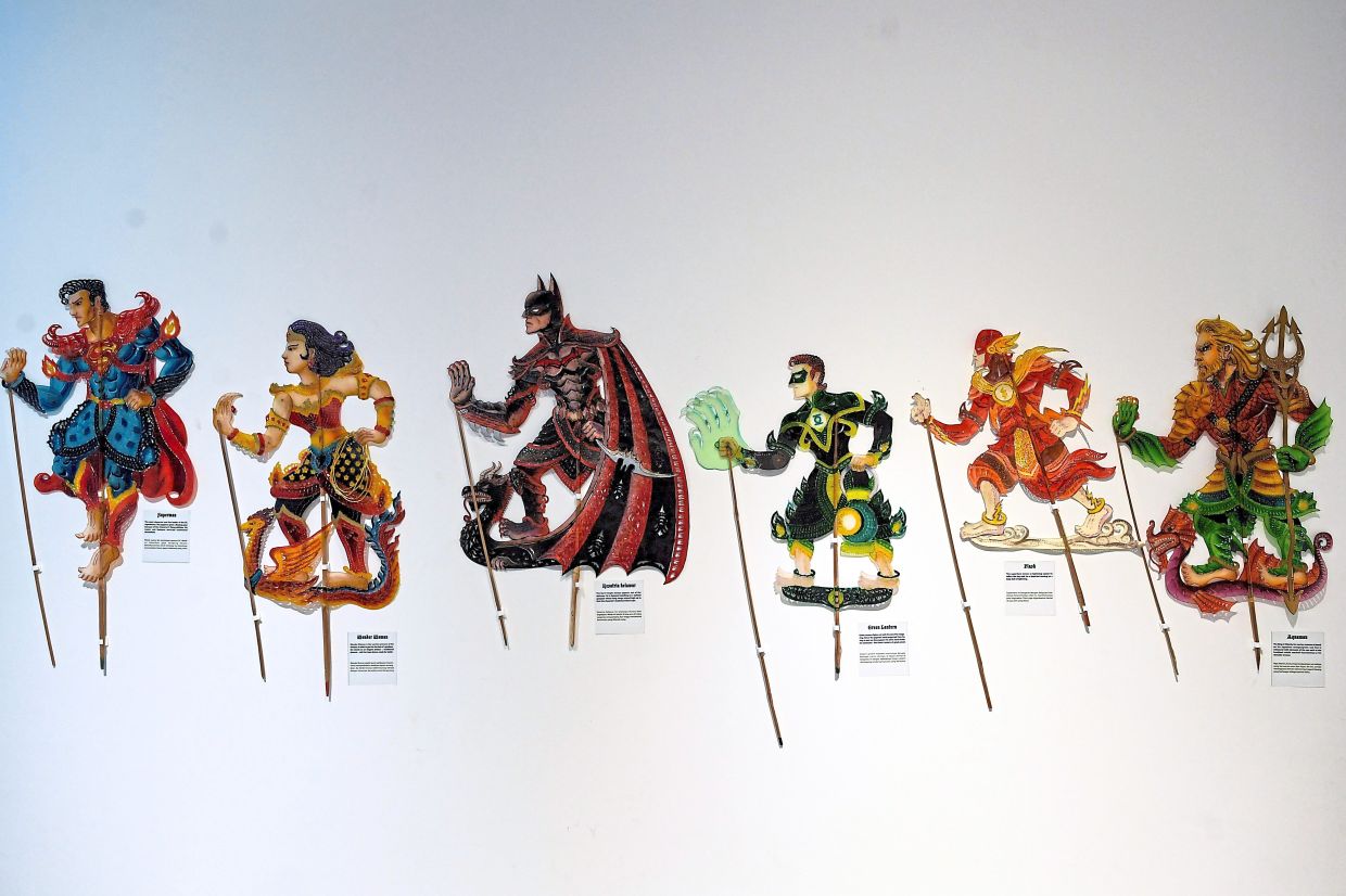 Fusion Wayang Kulit combines traditional Kelantan wayang kulit elements with a modern touch by introducing new storytelling and iconic characters from popular culture to attract audiences. — Bernama
