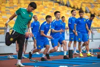 Davies sees good mix of newbies who can make a difference