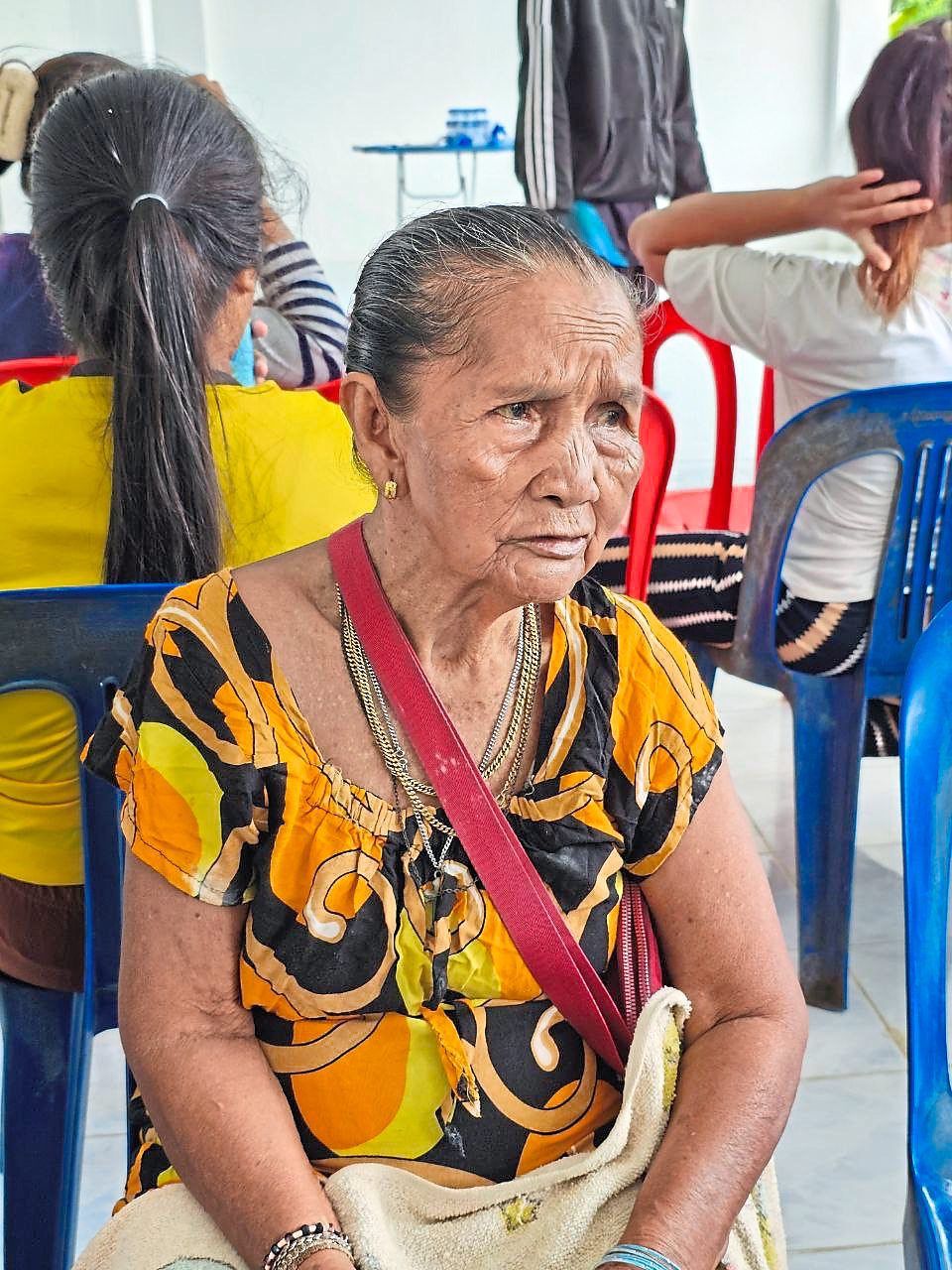 Ezra’s 103-year-old mother can still do housework every day.