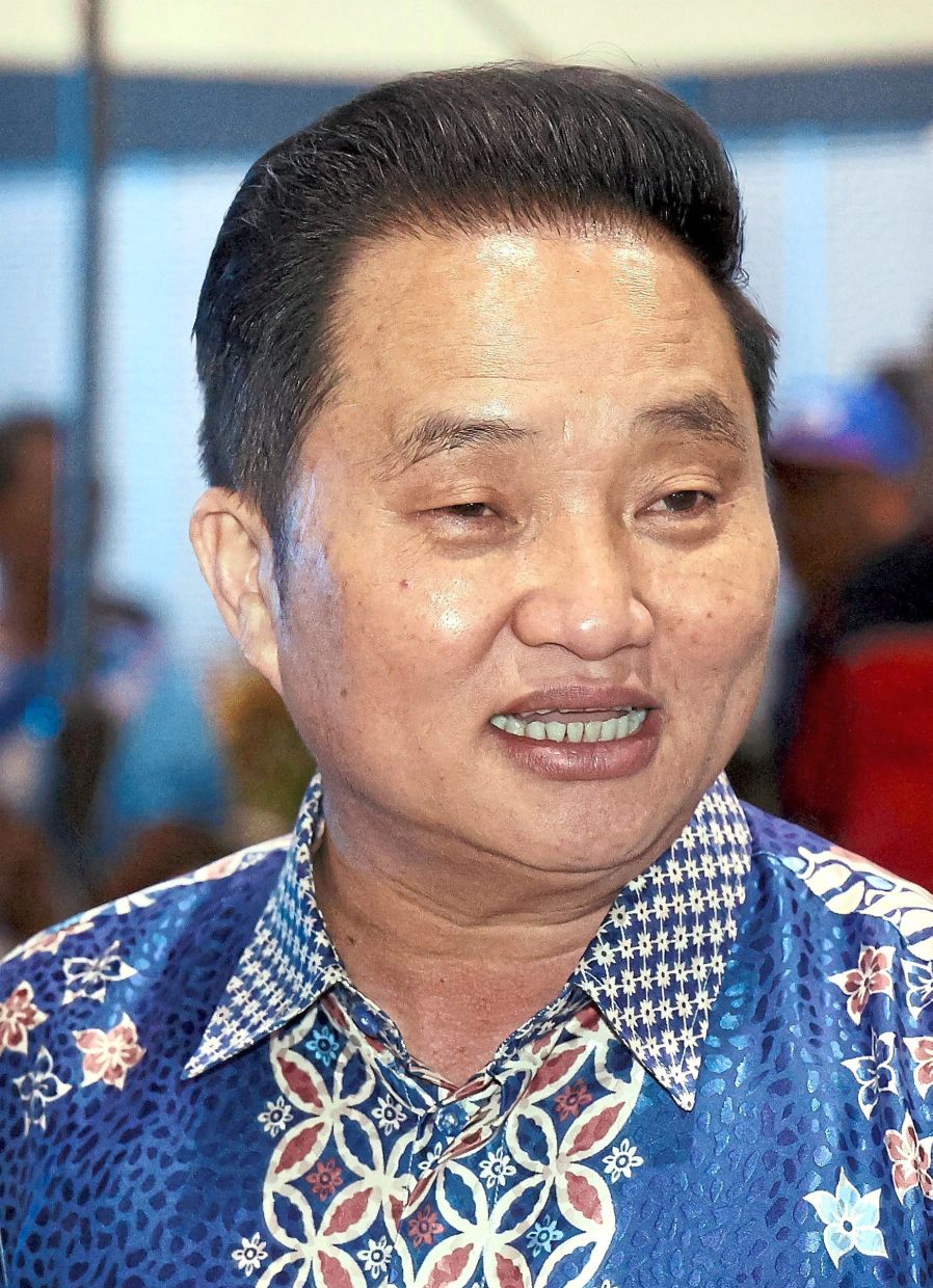 Ng says the government is looking at measures to protect popular eco-tourism sites.