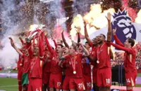 Soccer-Liverpool begin Premier League title defence against Bournemouth, Arsenal visit Man Utd