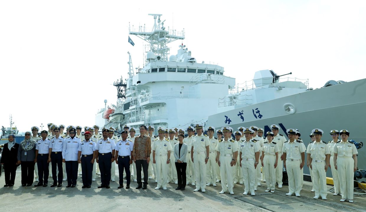 Welcome ceremony Japan Coast Guard's Patrol Vessel 'Mizuho' — KK SHAM/The Star