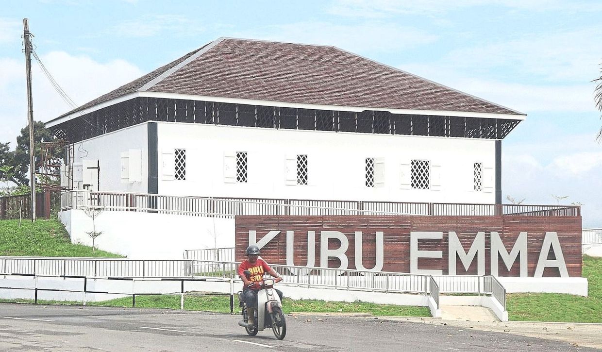 Fort Emma in Kanowit is built from belian wood and bamboo.
