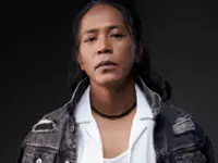 Well-known Malaysian singer Hazama is back in the groove with new hit single 'Aku Bukan Narsisis'; OST for hit drama 'Dia Bukan Syurga'