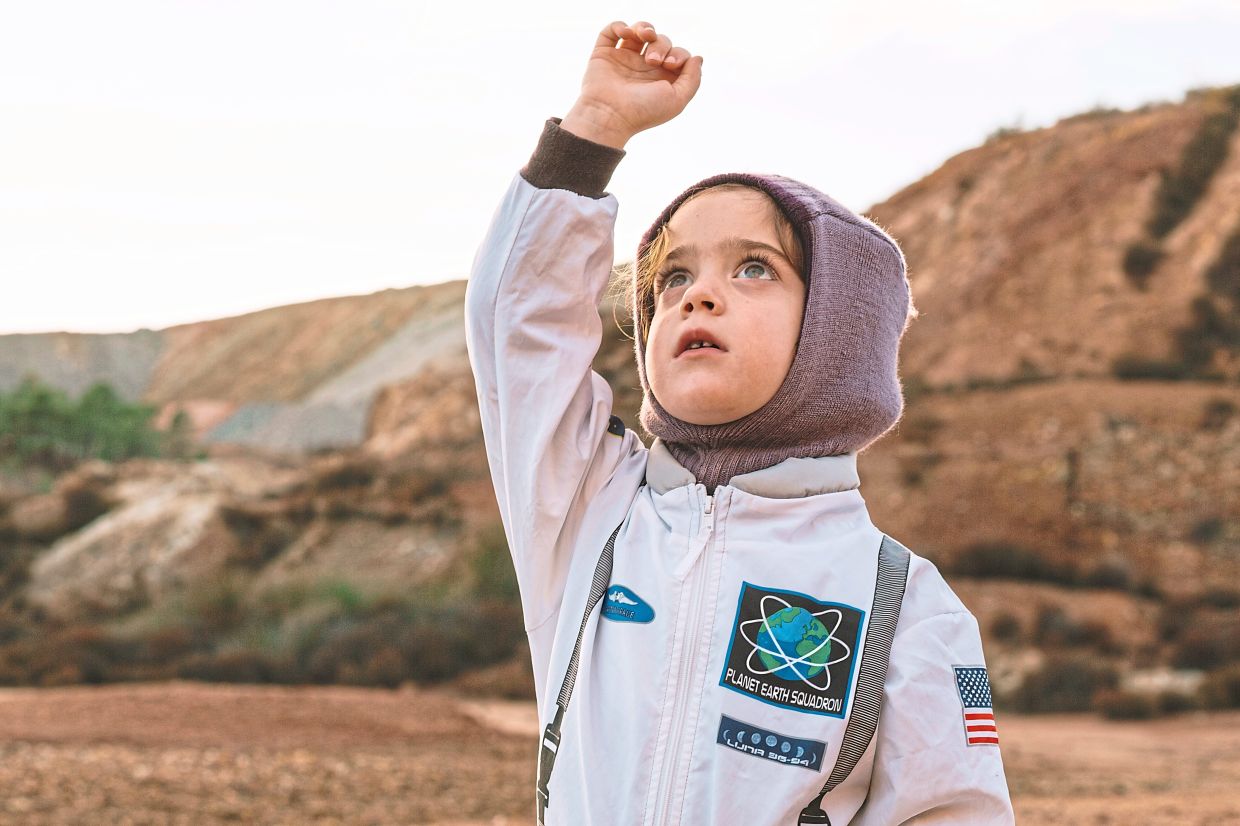 Developmental psychologists and career counsellors recommend exposing children to a wide variety of career paths at a young age. Photo: Freepik