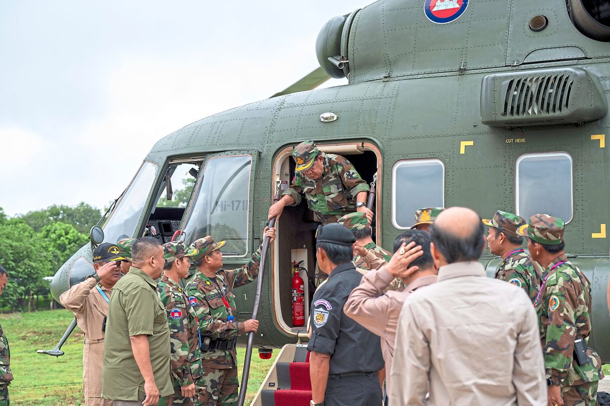 Hun Sen visits Oddar Meanchey province, near the border. — Reuters/AP