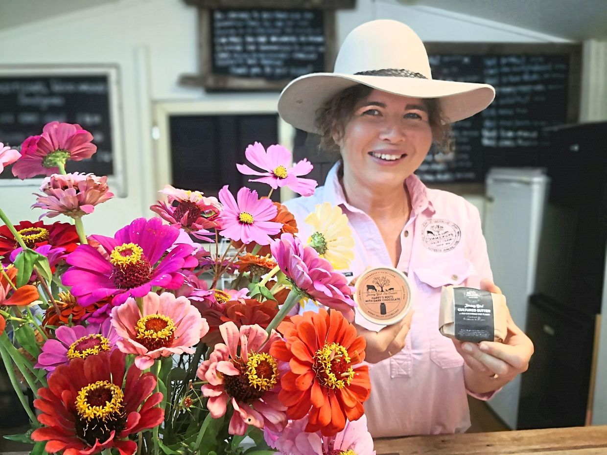 Through sheer hard work, Kay has successfully established a strong following for the various products produced by the Tommerup’s Dairy Farm.