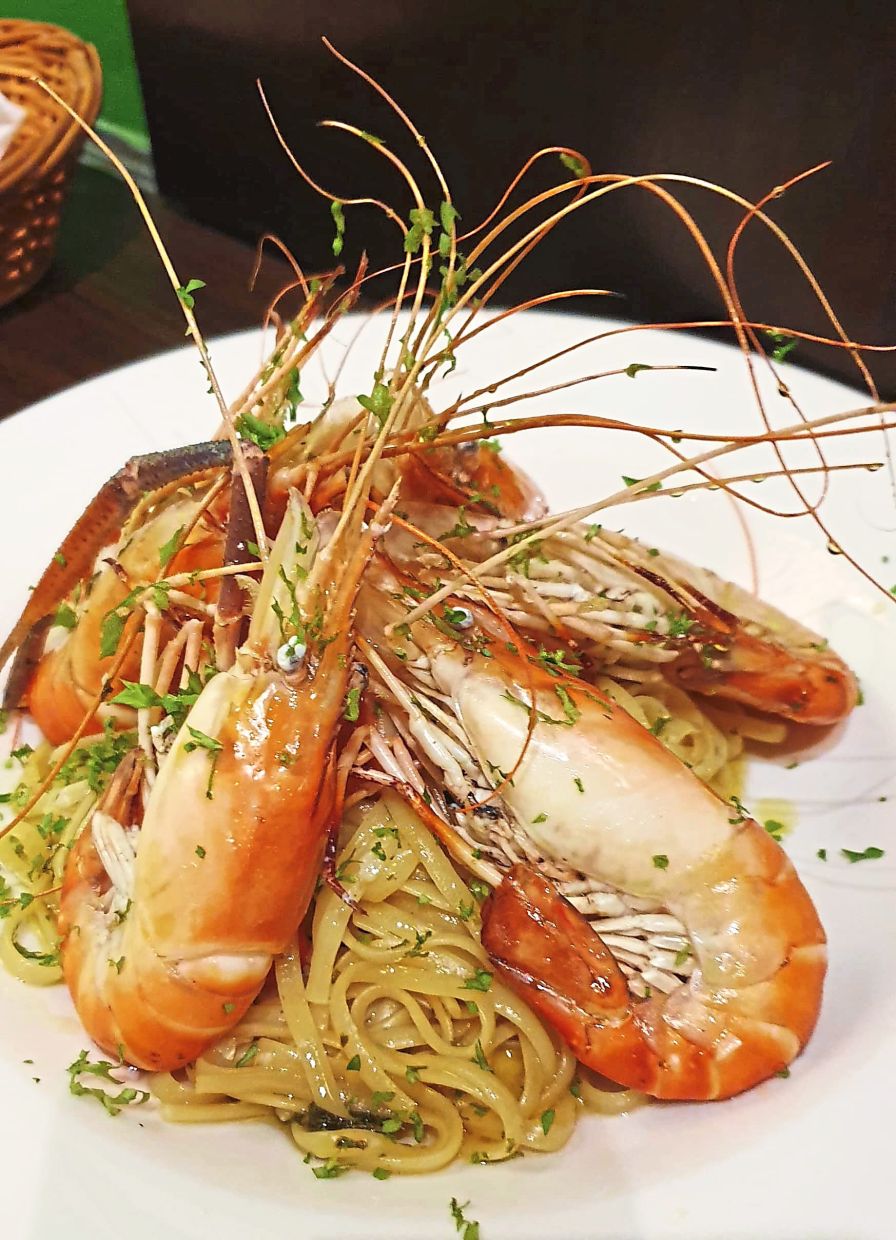 Linguine with River Prawns.