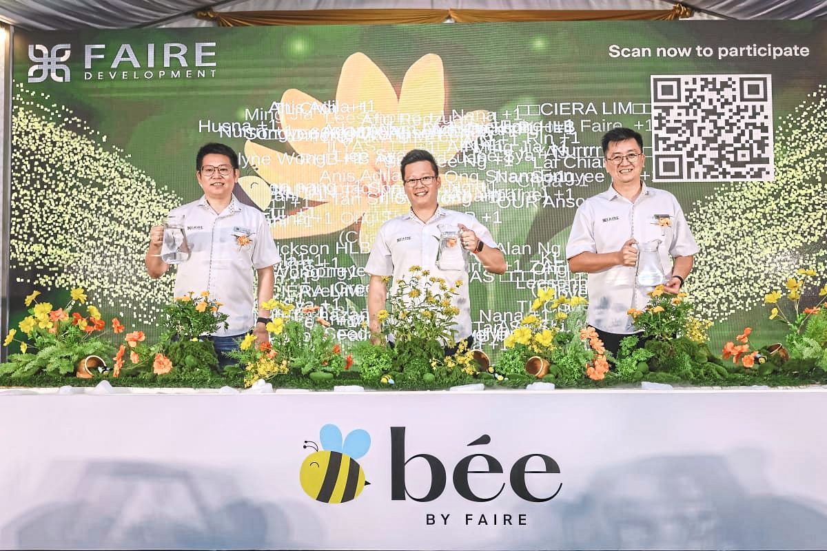 (From left) Tee, Lim and Woon introducing Bee.