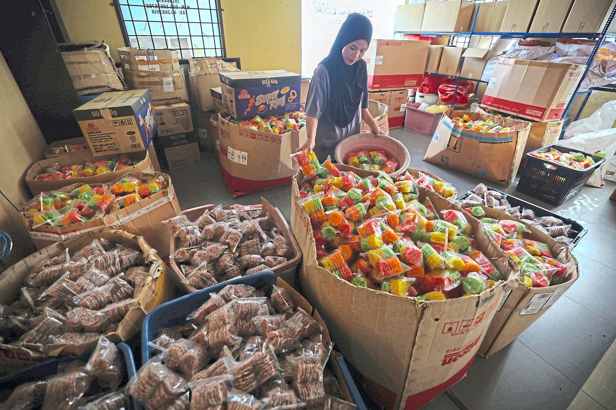 The snack comes in red, green, orange and yellow hues. — Bernama