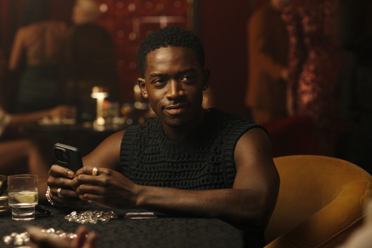 Like his character in F1, Idris is learning to block out the noise.