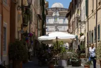 Taking a break, Pope Leo revives centuries-old tradition