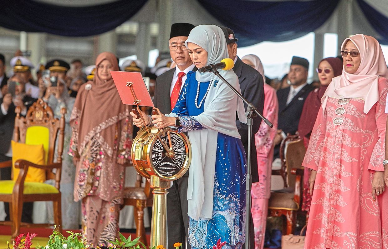 Tengku Permaisuri Norashikin officiates the ship’s naming and launch ceremony. — Bernama 