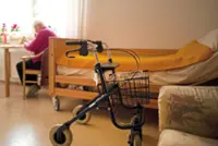 Sleep tips for people who require care (especially the elderly)