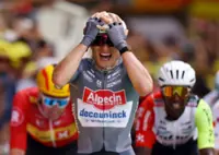 Cycling-Philipsen in yellow as Vingegaard shows intent