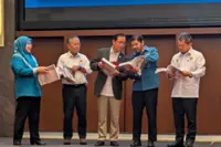 S'wak to ensure rice self-sufficiency through large-scale padi farming project, says state minister