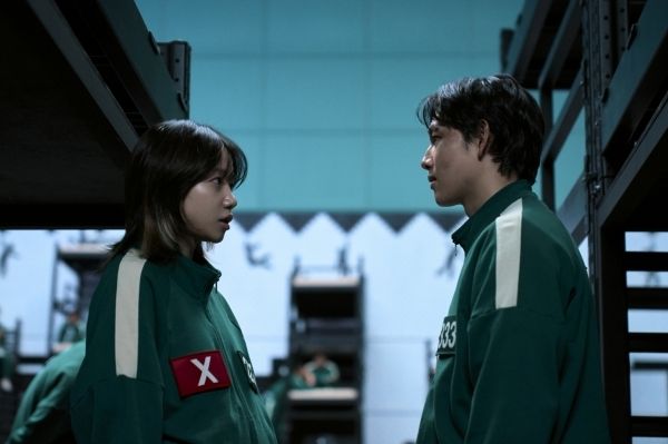 Set against the brutal backdrop where participants risk everything for the 45.6bil won prize, the couple faces a tragic choice: whether to sacrifice their infant child, born unexpectedly during the games, or protect her until the end. Photo: Handout