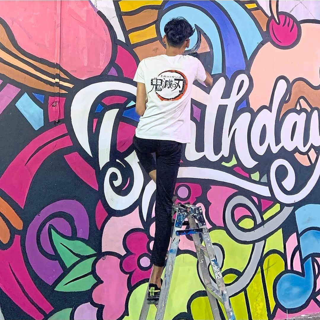 ‘I want to show that art is a valuable skill that can generate income – and change lives,’ says Mohamad Firdaus. Photo: Instagram/Cikgudipi