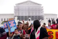 Judge to weigh blocking Trump on birthright citizenship despite Supreme Court ruling