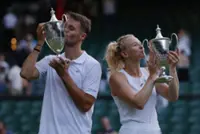 Tennis-Verbeek and Siniakova win Wimbledon mixed doubles title