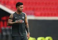 Soccer-Chelsea's Fernandez warns about 'dangerous' heat at Club World Cup