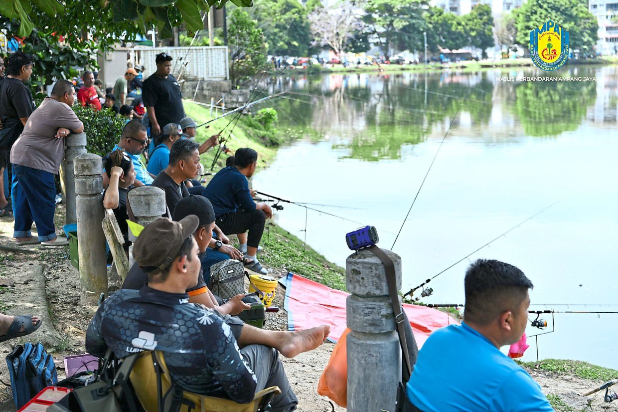 Participants fishing during the Ampang Jaya Rod Challenge 2025 at Pandan Perdana Lake, Ampang. — Courtesy photos(Left) The fishing competition serves as a platform to bring the community together.